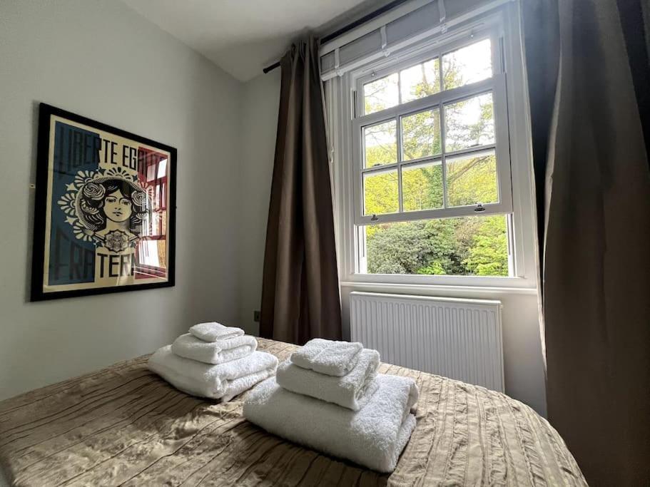 Fabulous Malvern Townhouse Great Malvern Esterno foto